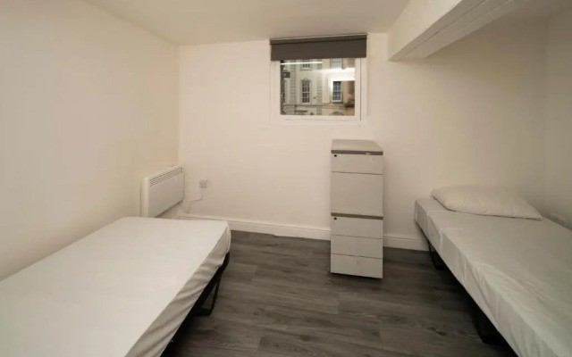 Harbourside Hostel Bristol