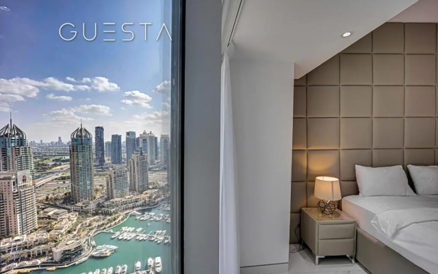 Cayan Tower, Dubai Marina