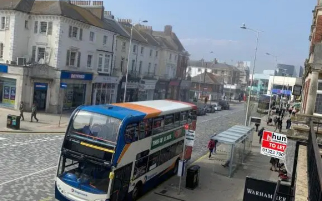 Eastbourne Town centre Maisonette apartment