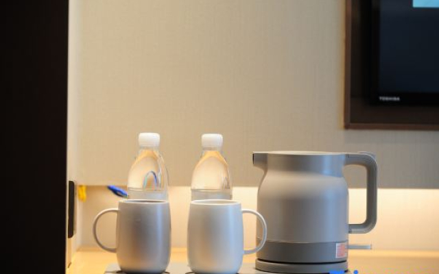 JI Hotel (Kunming South Railway Station Yongxin Harvard Center)