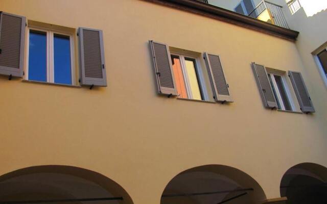 Отель Domus San Martino Пьяченца вид на фасад