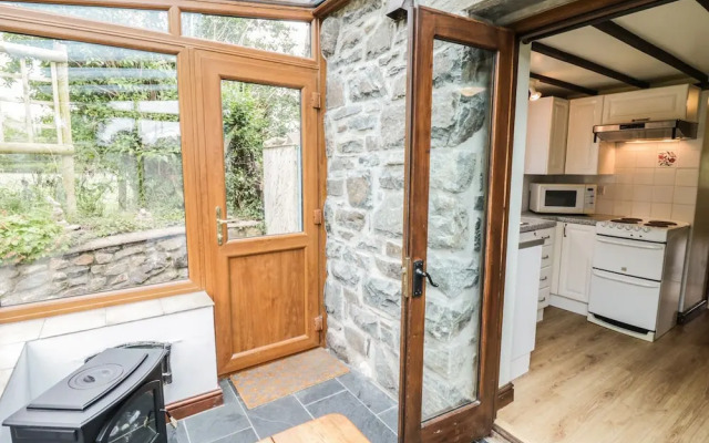 Minffordd Cottage