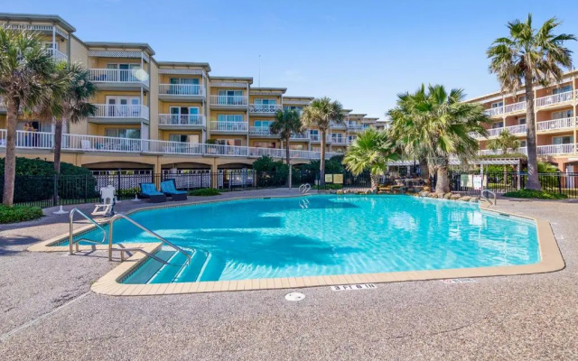 Beach View by Ryson Vacation Rentals