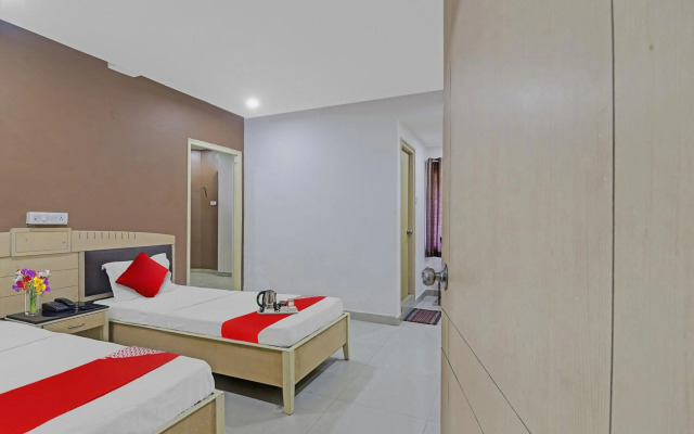 OYO 88286 Hotel Padmini