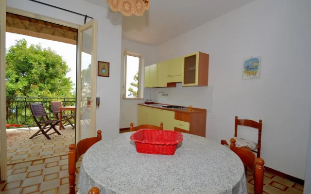 Apartment 3 in a Villa in Scopello