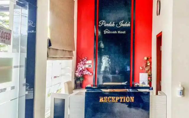 Pondok Indah Guesthouse by Ecommerceloka