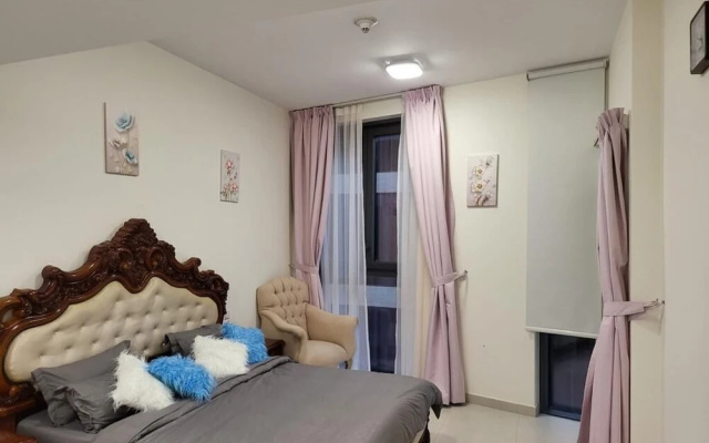 315 Fully furnished 1BHK Apartment