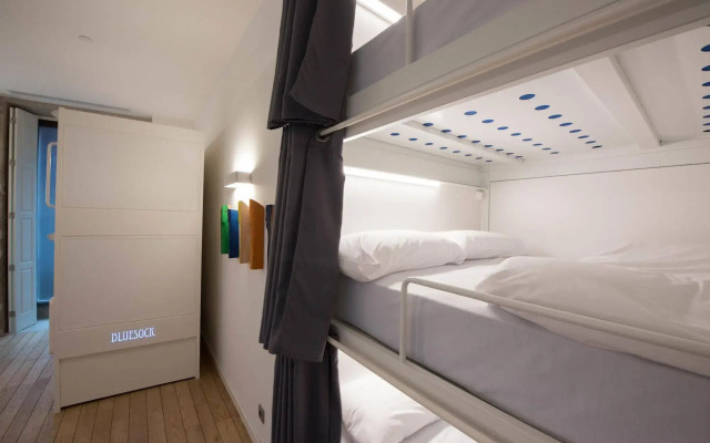 The Central House Porto Ribeira - Hostel