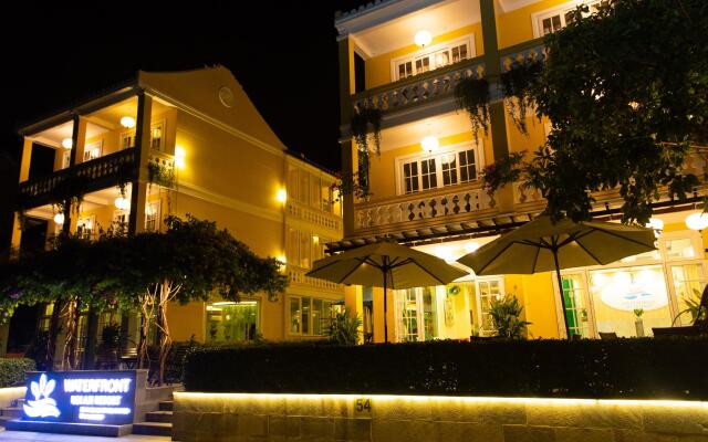 Sun Boat Hotel вид на фасад
