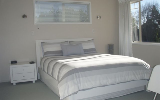 Отель Seascape Villa Bed & Breakfast Новая Зеландия, Тауранга - отзывы, цены и фото номеров - забронировать отель Seascape Villa Bed & Breakfast онлайн комната для гостей