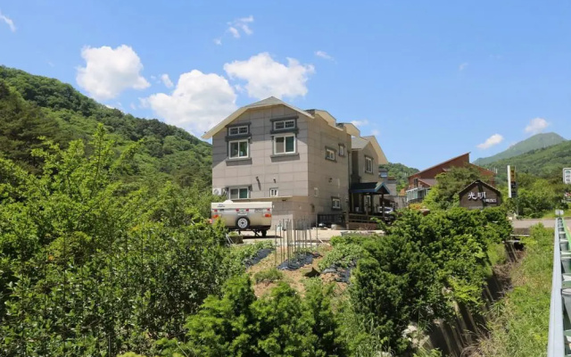 Gwangmyeong Family Pension