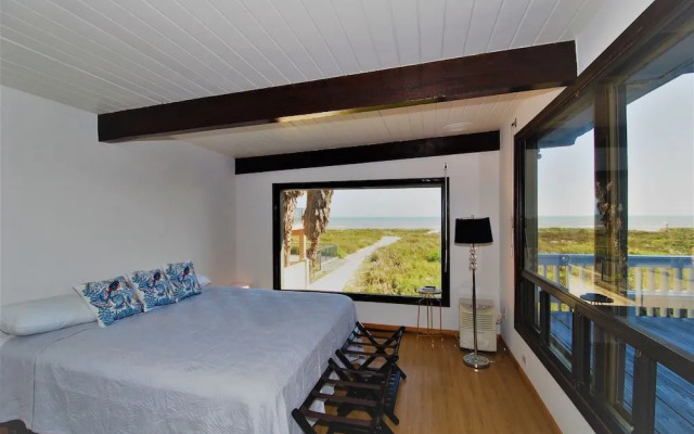 The Mermaid  - 3 Br Home