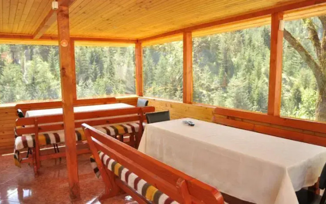 Guest House Stoletnika