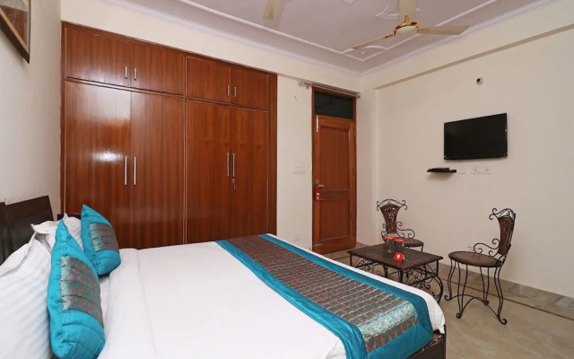 OYO 10361 Hotel Stay @ 23
