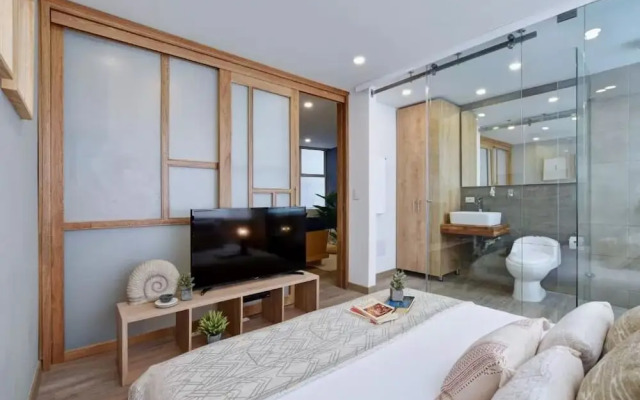 Kona Apartments