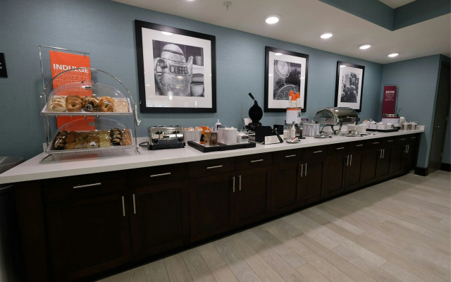 Hampton Inn Searcy