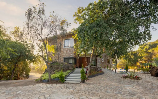 SaffronStays Grand Pavilion