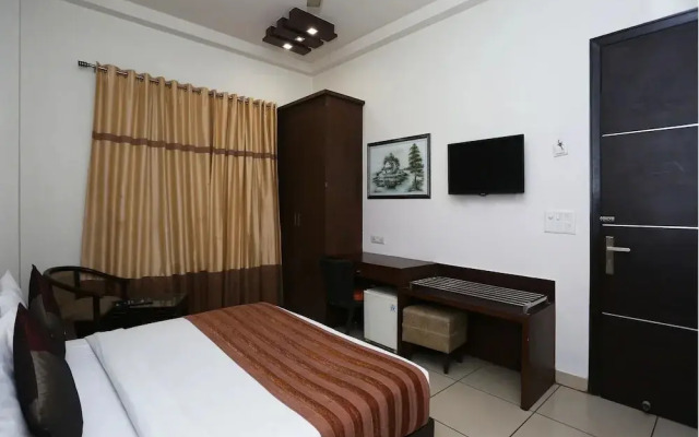 Finestays Homestay