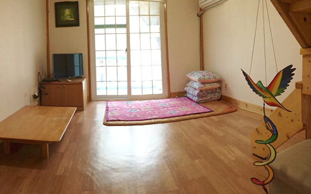 Yangsan (Baenaegol) Cozy Pension