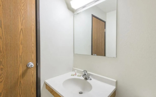 Red Roof Inn Greensburg