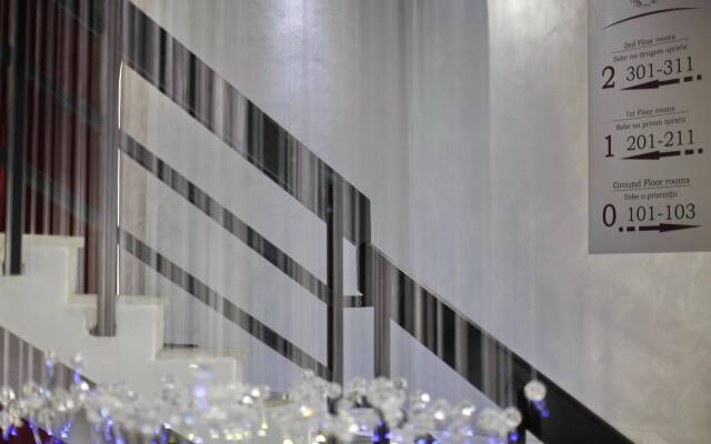 Отель Side One Design Hotel Сербия, Белград - отзывы, цены и фото номеров - забронировать отель Side One Design Hotel онлайн вид на фасад