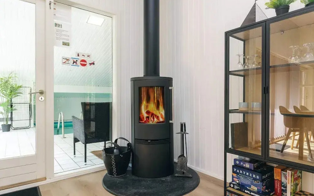 8 Person Holiday Home in Albaek