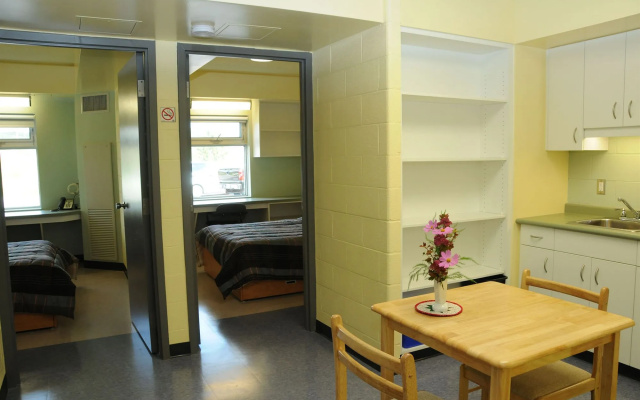 Residence & Conference Centre - Sudbury West