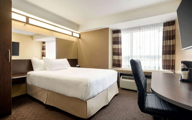 Microtel Inn & Suites by Wyndham Estevan