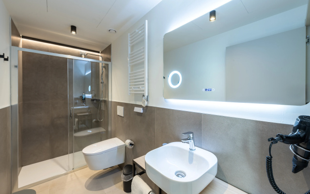 NEO Hotel