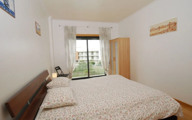 Attractive Holiday Home Near the Beach