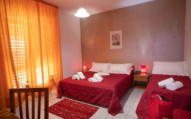 Kiris Hotel