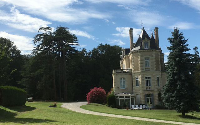 Chateau Vary