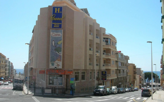 Hostal Carel