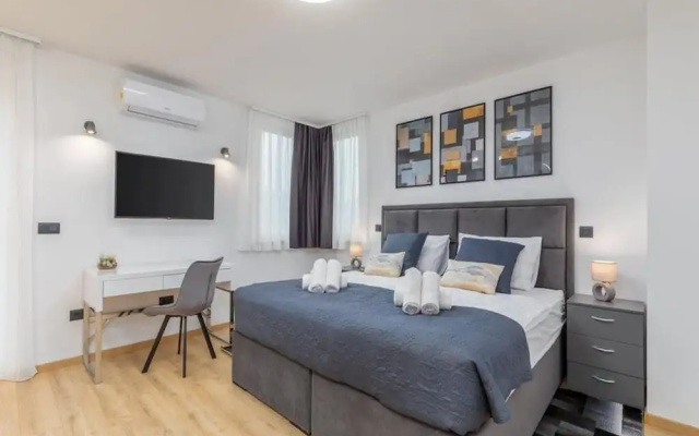 Villa D Pula 3-bedrooms Luxury Accomodation
