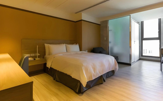 Q21 Hotel