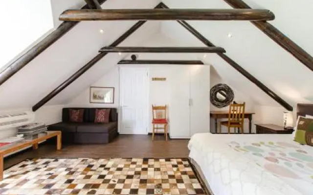 Ella's Country House