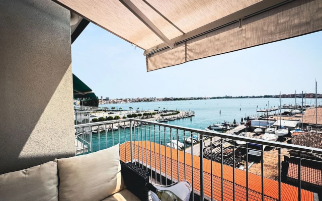 Canal Bellavista by Ca-sa Check