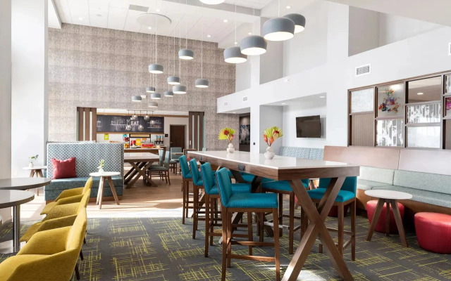 Hampton Inn by Hilton Columbia Downtown