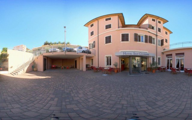 Hotel San Giuseppe in Finale Ligure, Italy from 162$, photos, reviews - zenhotels.com hotel front