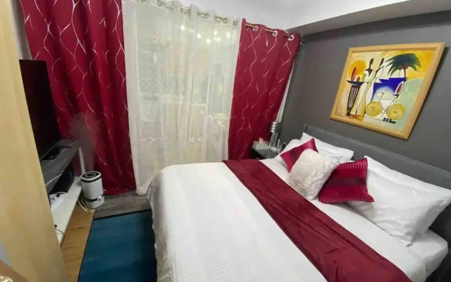 Cozy 1BR Cityview With Balcony and Near Airport