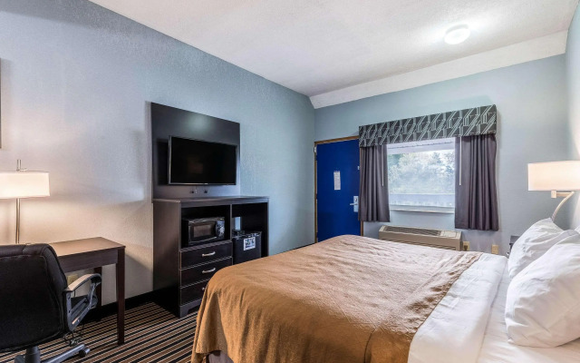 Rodeway Inn Ludington