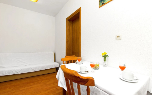 Apartments Sanda