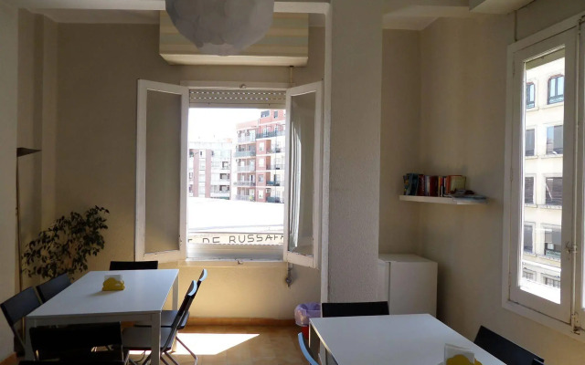 Russafa Youth Hostel