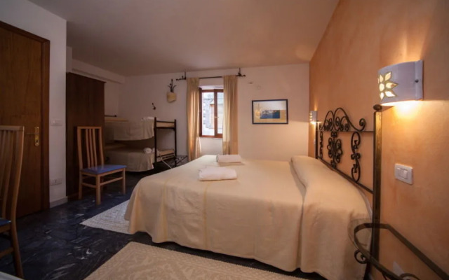 B&B Su Ghindalu