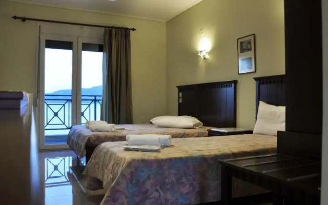 Ariadnes Holiday Accommodation II