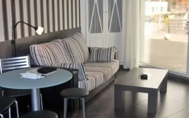 Apartamentos Astilleros