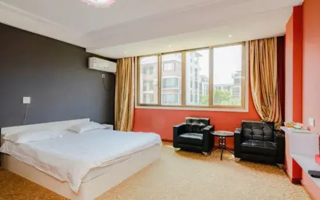 Blue Sen Hotel (Tiantai Mountain Scenic Area)