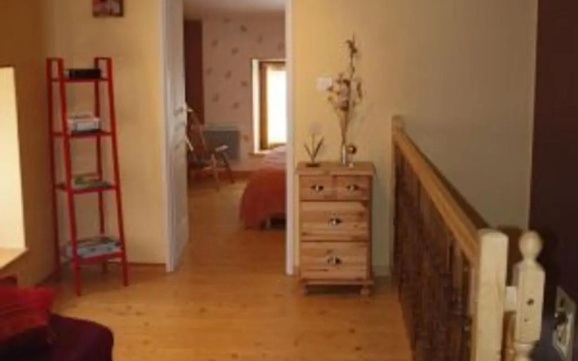 Gîte Granges-Aumontzey-Aumontzey, 2 pièces, 3 personnes - FR-1-589-12