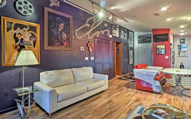 King Condo at Holiday Hills
