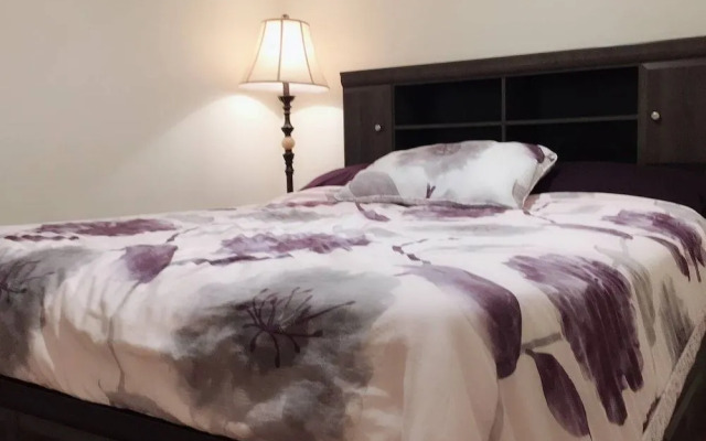 Retreat to a Beautiful Suite in Toronto